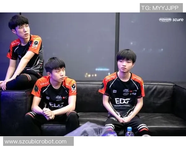 EDG战队在DOTA2中的快速推进策略与战术分析
