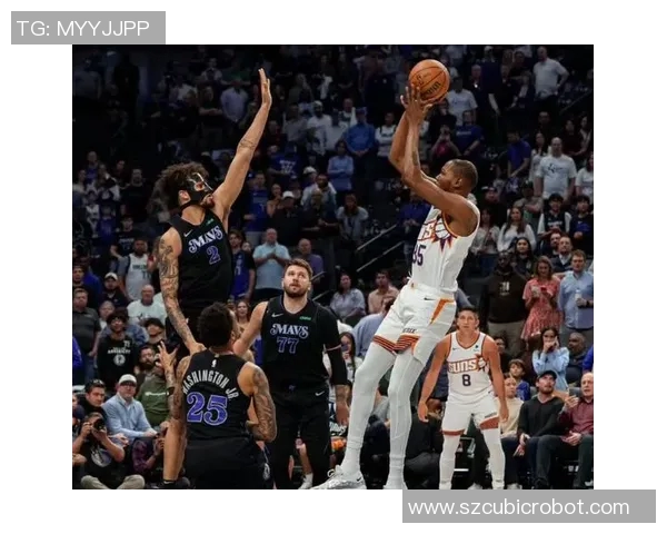 东契奇狂砍73分刷新现役最高分纪录独行侠成功终结太阳11连胜势头 东契奇狂砍73分刷新现役最高分纪录独行侠成功终结太阳11连胜势头