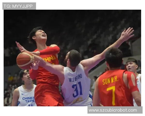 梦5队对阵中国队的精彩较量展现篮球魅力与青春激情